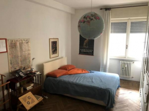 camera in via Tolstoi Milano